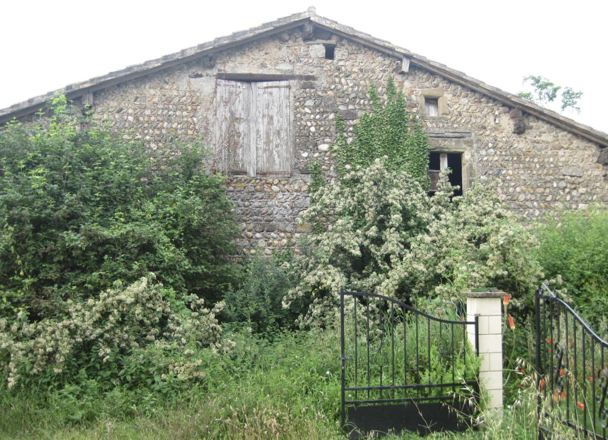 La_ferme_du_Grand_Laval_lieu